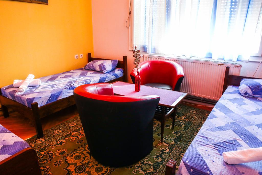The Comfy Hostel Skopje Room photo