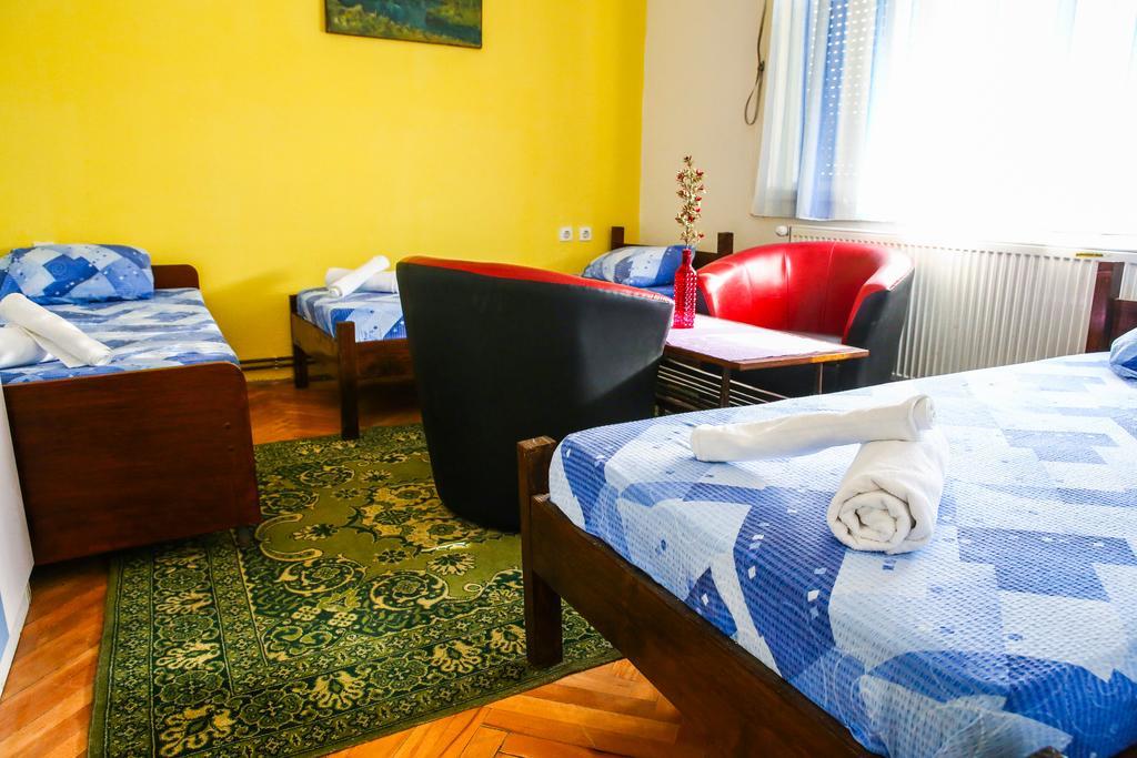 The Comfy Hostel Skopje Room photo